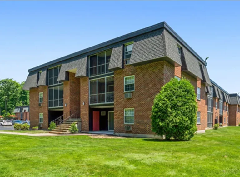 Tatnuck Square | Worcester, MA